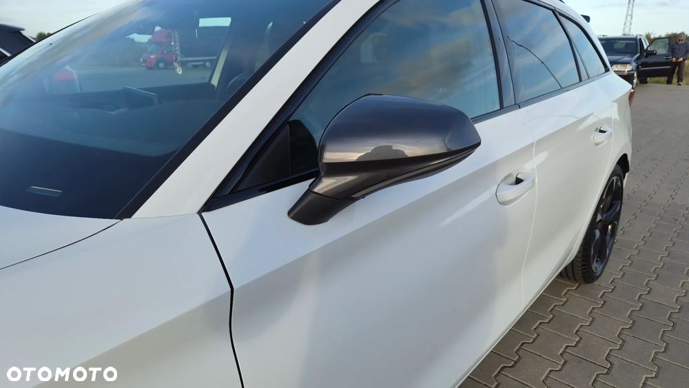 Cupra Leon 1.5 eTSI DSG - 5