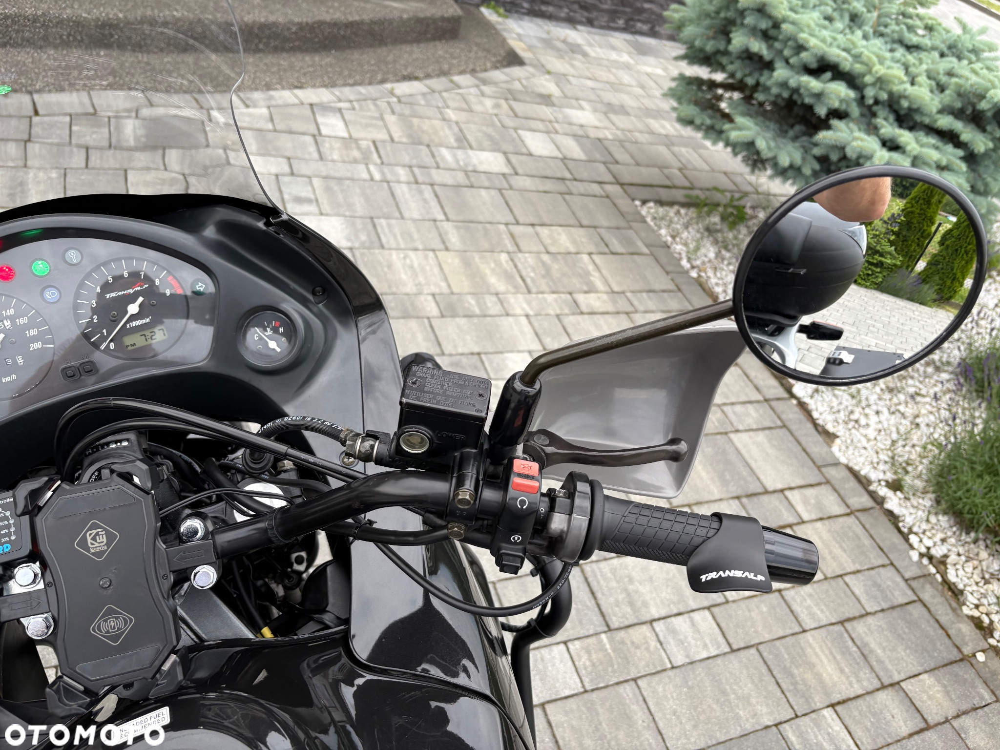 Honda Transalp - 10