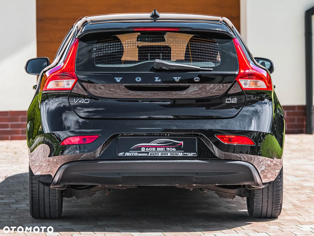 Volvo V40 D2 Momentum - 6
