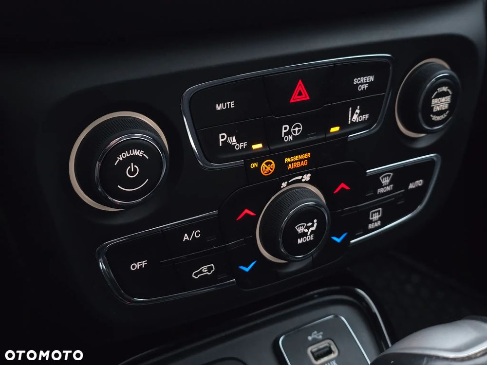 Jeep Compass 1.4 TMair Limited 4WD S&S - 29