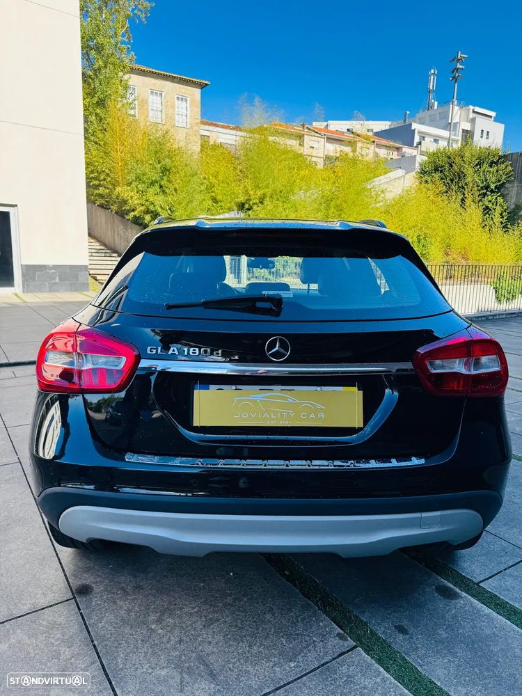 Mercedes-Benz GLA 180 CDi Style - 3