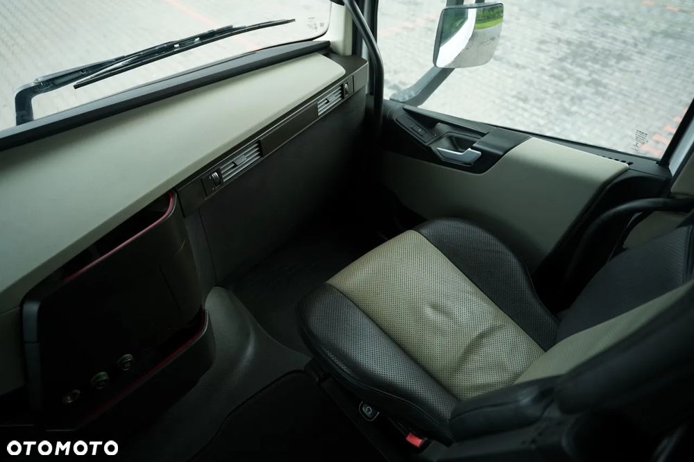Volvo FH 460 / LOWDECK / MEGA / I-SHIFT / EURO 6 - 31