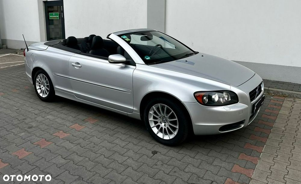 Volvo C70 - 12