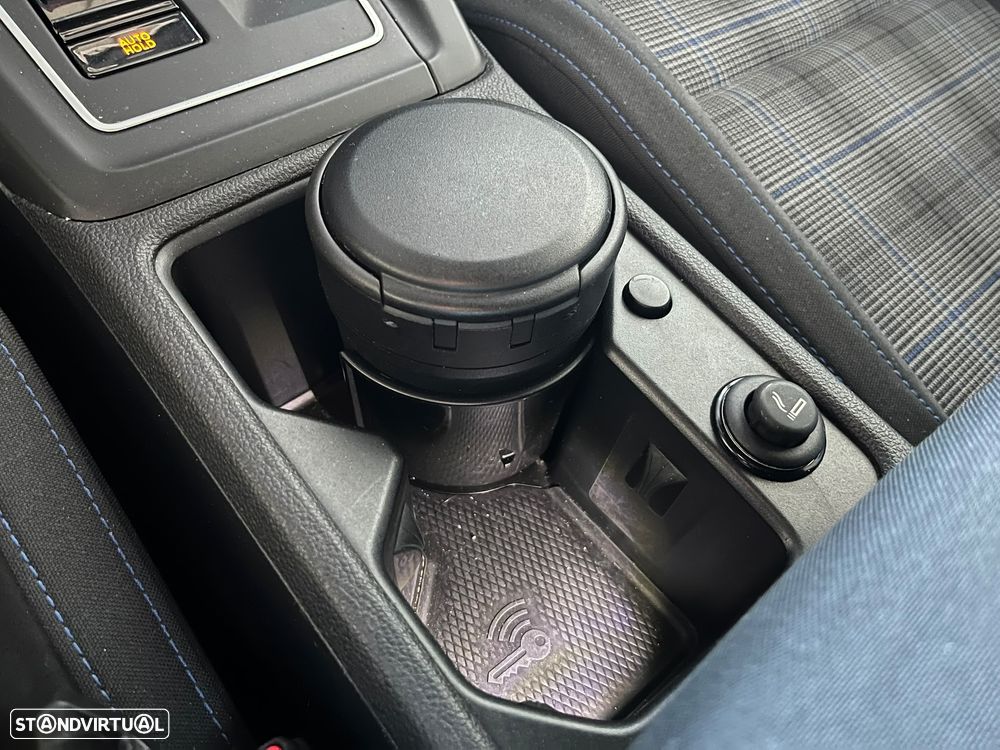 VW Golf 1.4 GTE Plug-in - 36