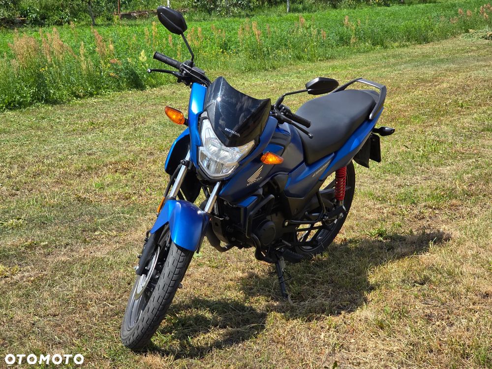 Honda CB - 1