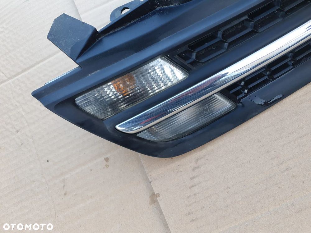 NISSAN MICRA K12 GRILL KIERUNKOWSKAZ NERKA PRAWY PRZÓD - 3