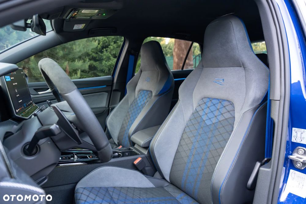 Volkswagen Golf 2.0 TSI 4Motion R Black Edition DSG - 24