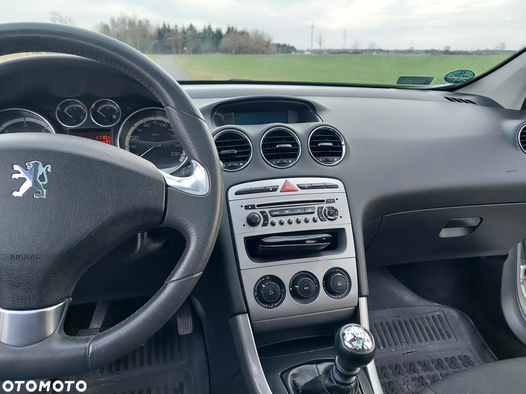 Peugeot 308 1.6 HDi Trendy - 12