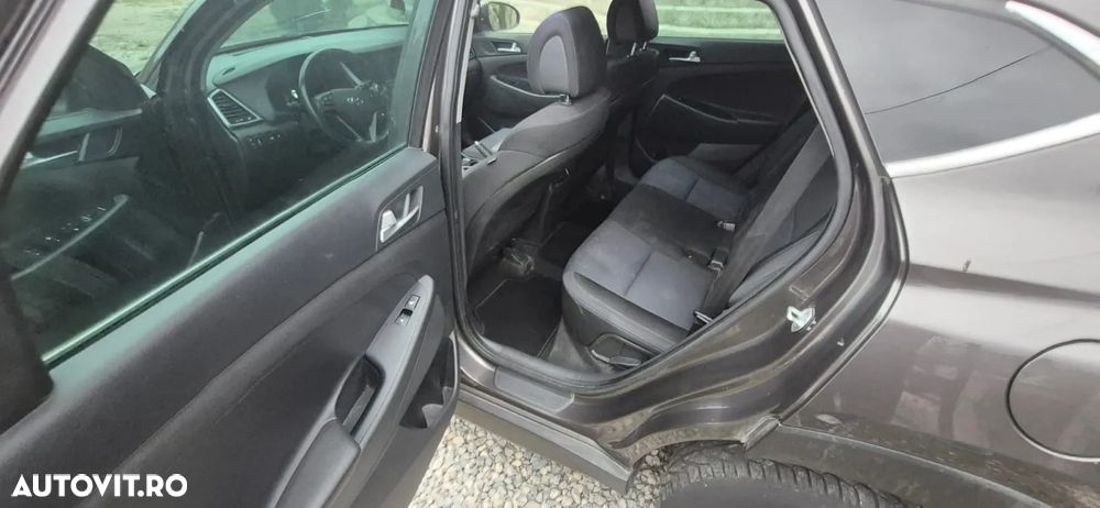 Hyundai Tucson - 11