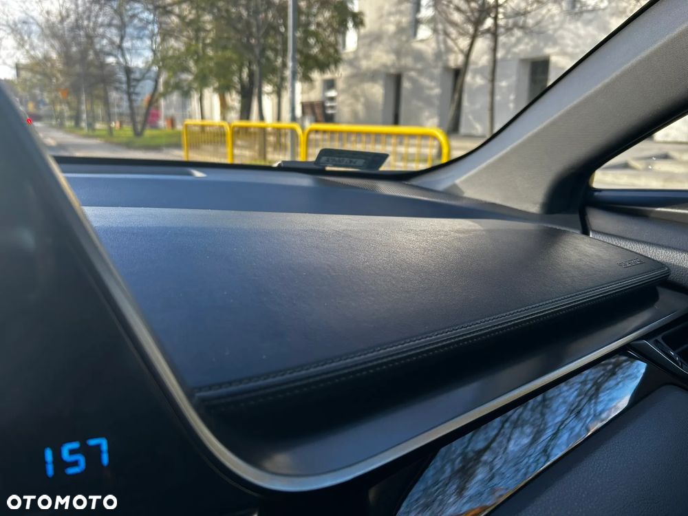 Toyota C-HR 1.2 T Premium - 12