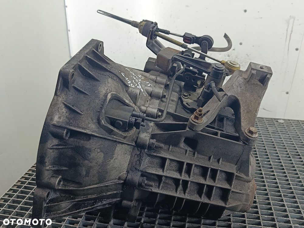 SKRZYNIA BIEGÓW MANUALNA 5 FORD FOCUS MK2 FL 6M5R-7002-ZB 1.8 TDCI - 2