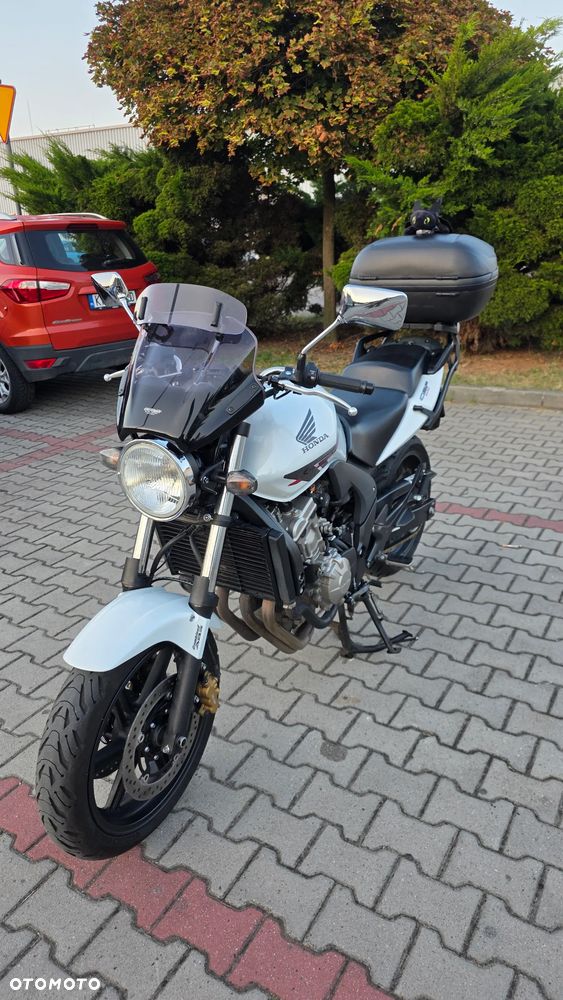 Honda CBF - 1