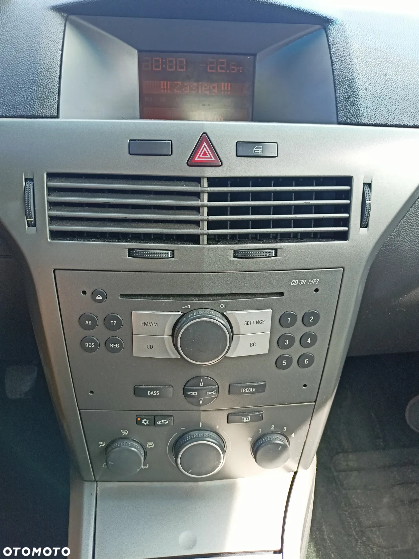 Opel Astra 1.7 CDTI - 10