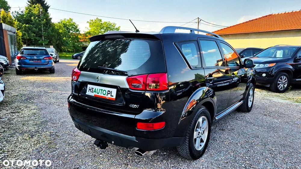 Peugeot 4007 - 13