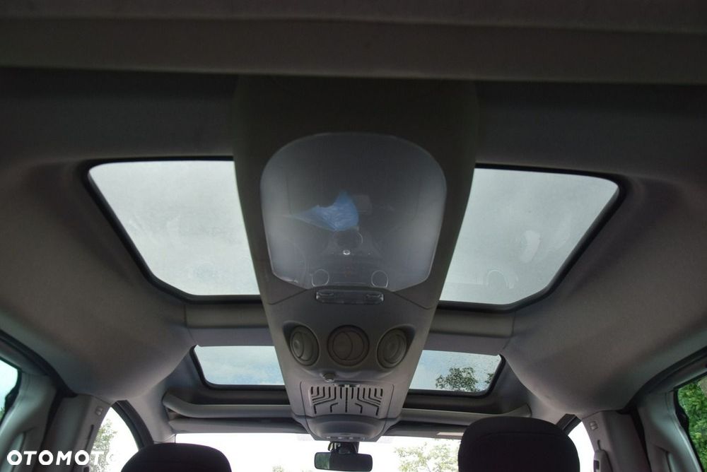 Peugeot Partner BlueHDi 120 Stop&Start Allure - 29