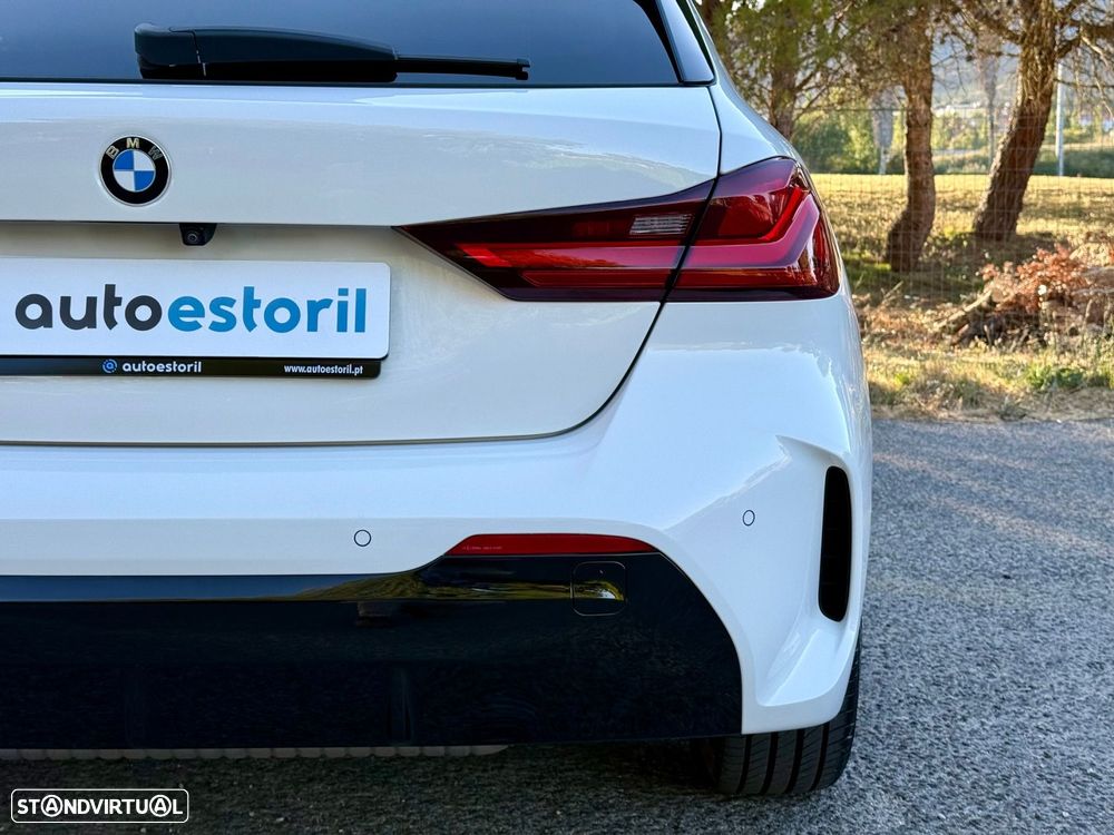 BMW 118 i Pack Desportivo M Auto - 20