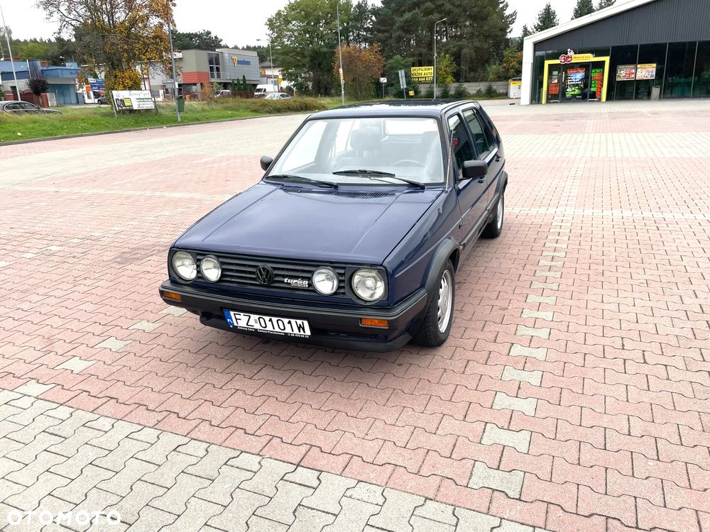 Volkswagen Golf 1.6 CL TDLLK TD - 1