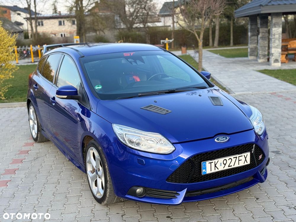 Ford Focus 2.0 EcoBoost ST - 2