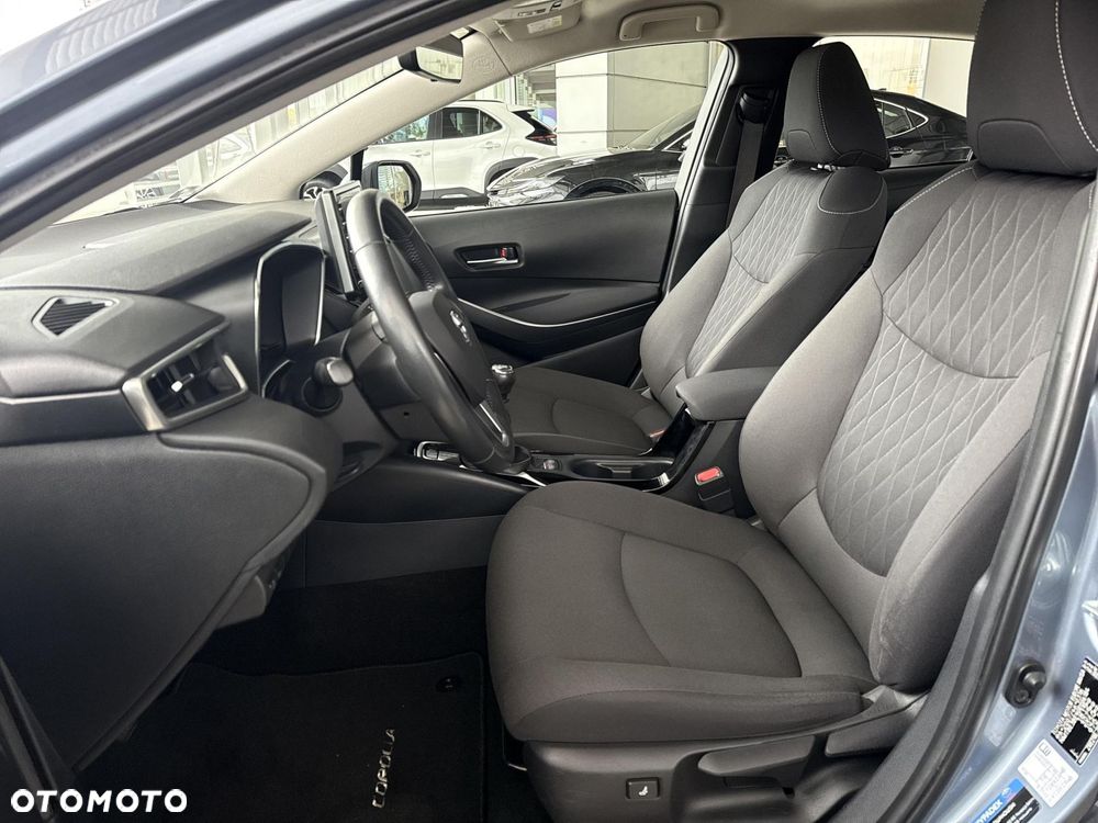 Toyota Corolla - 15