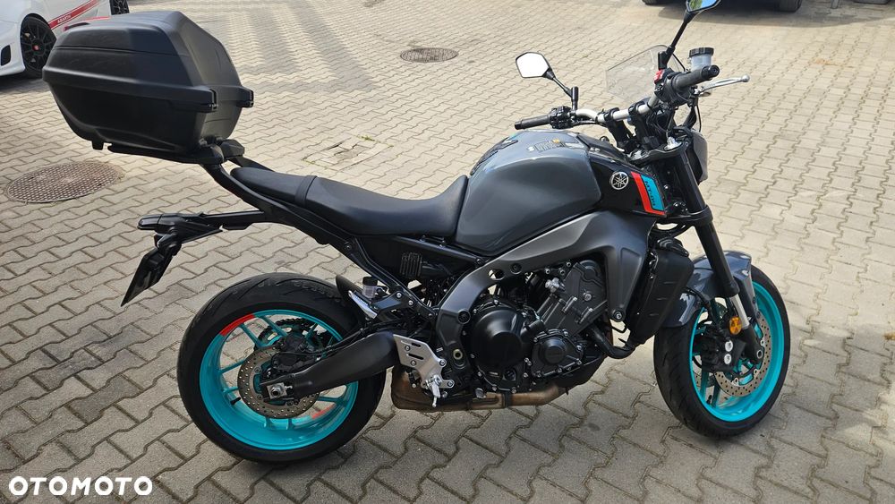 Yamaha MT - 12