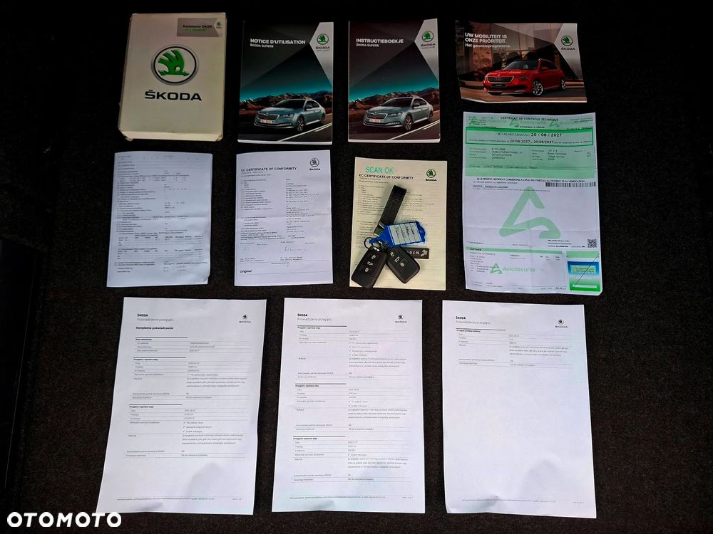 Skoda Superb 2.0 TDI DSG Premium Edition - 38