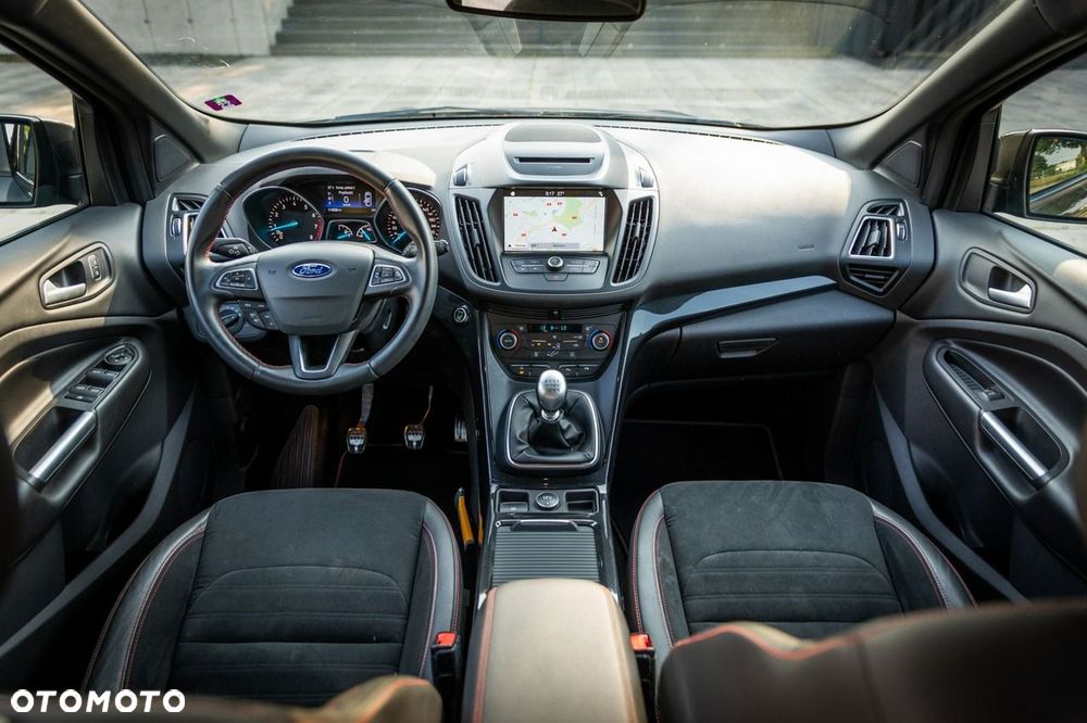 Ford Kuga 1.5 EcoBoost 2x4 Titanium - 7