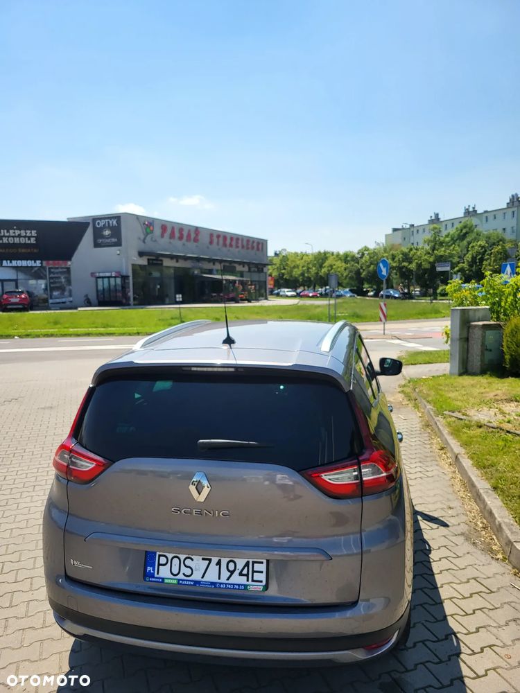 Renault Scenic - 8