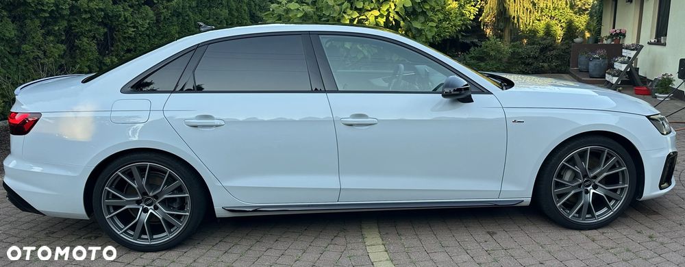 Audi A4 Limousine - 4