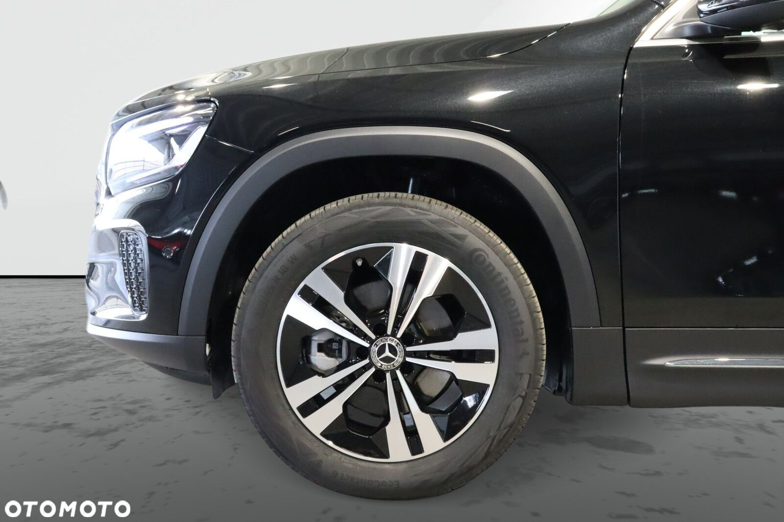 Mercedes-Benz GLB 200 Progressive 7G-DCT - 6