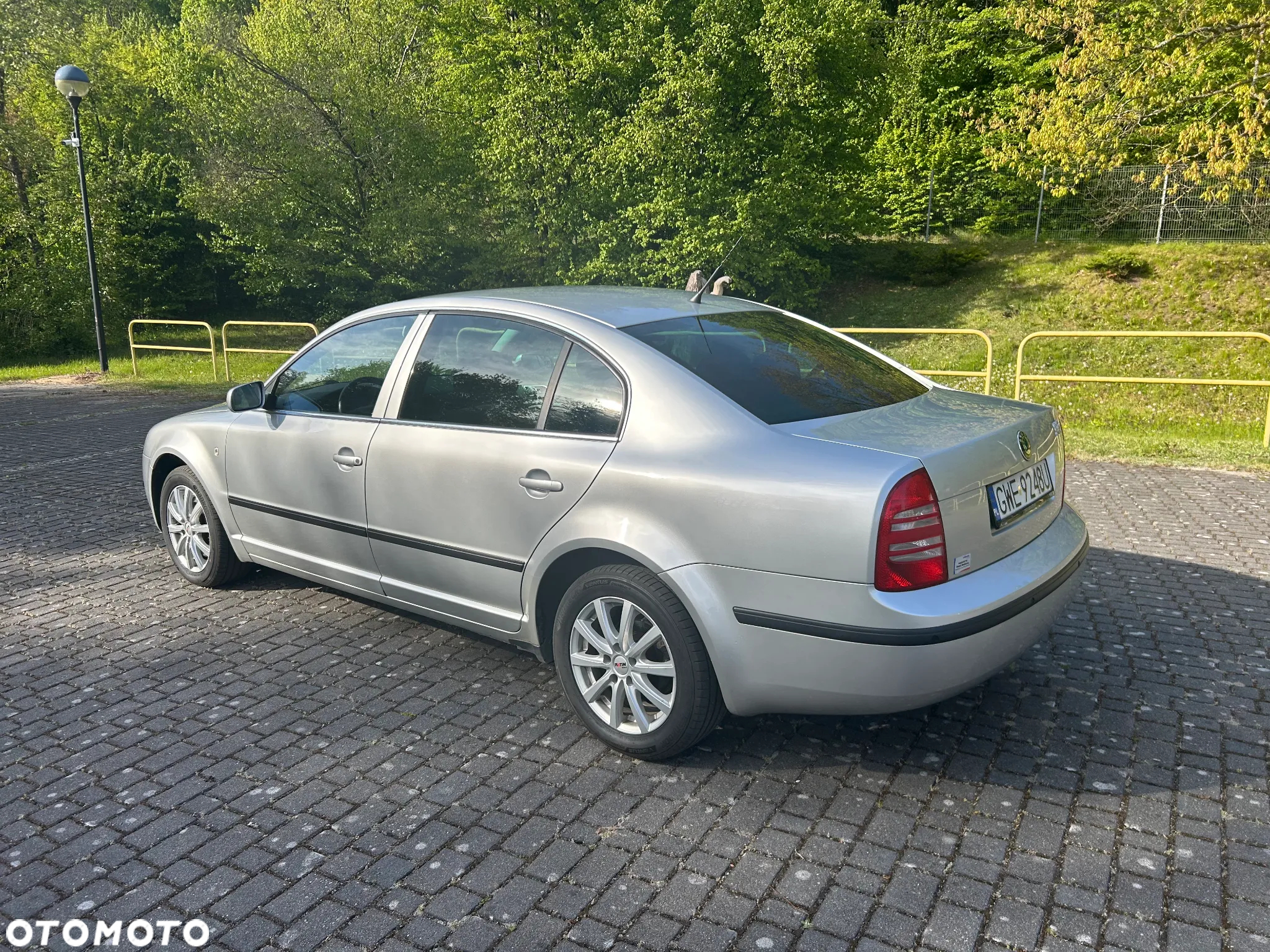 Skoda Superb 2.5 V6 TDI Elegance - 2