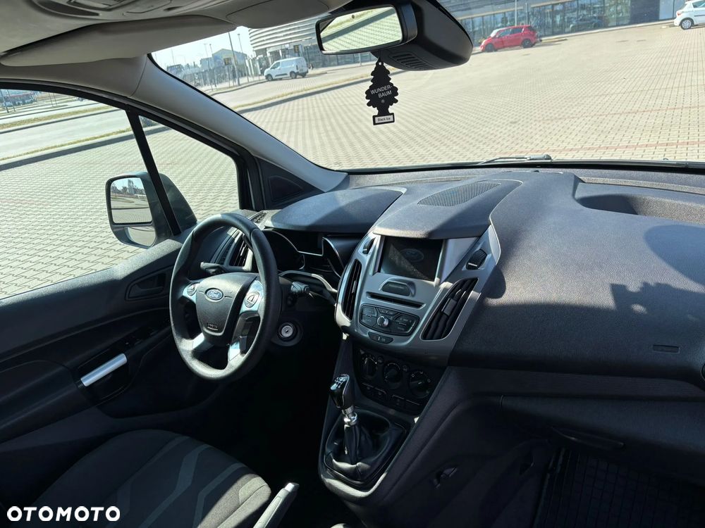 Ford Tourneo Connect Grand - 12