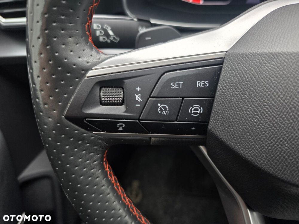 Seat Leon 1.5 eTSI FR DSG - 13