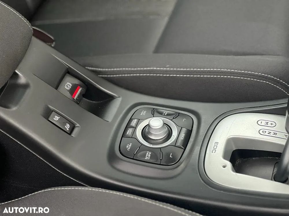 Renault Megane 1.5 dCi Sport Edition EDC - 30