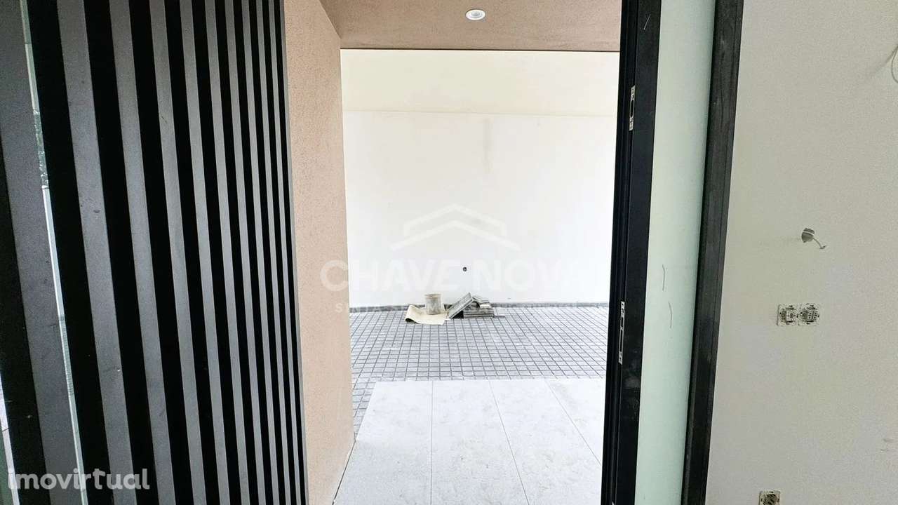 Moradia V3 Nova c/ Jardim em Valadares (Praias) - Grande imagem: 5/33