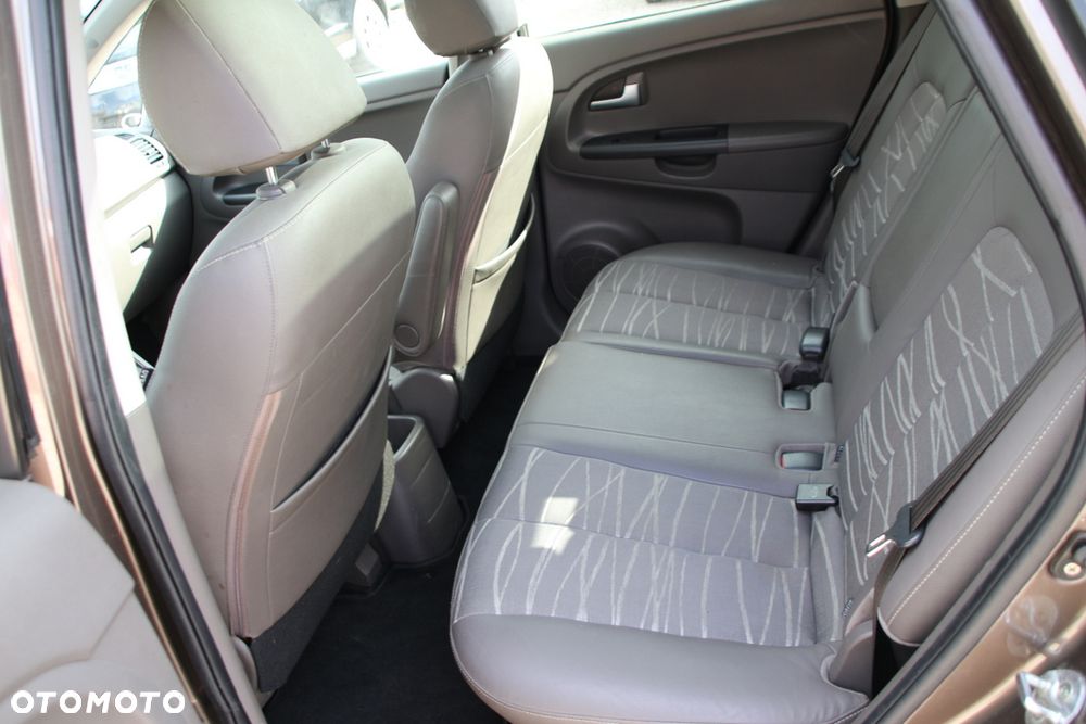 Kia Venga 1.6 CVVT Automatik UEFA EURO 2016 - 17