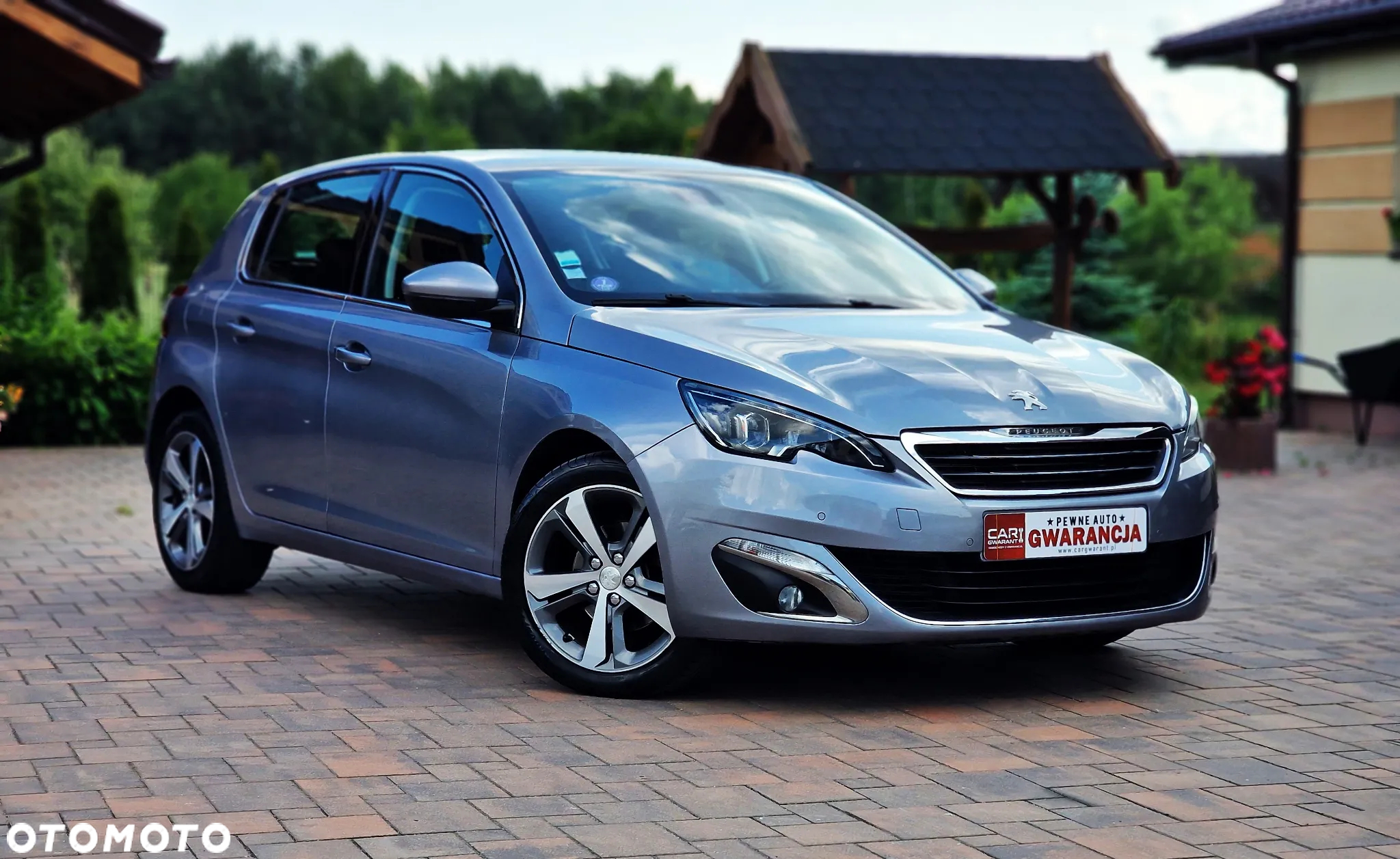 Peugeot 308 SW 1.2 PureTech Allure S&S - 9