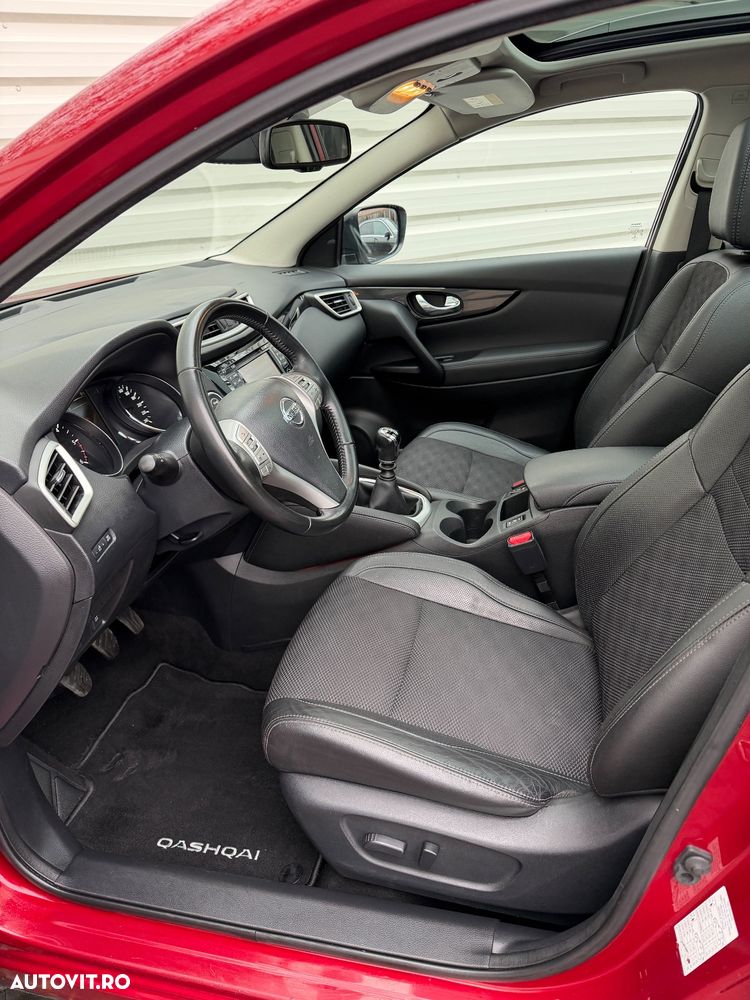 Nissan Qashqai 1.6 DCI TEKNA - 11