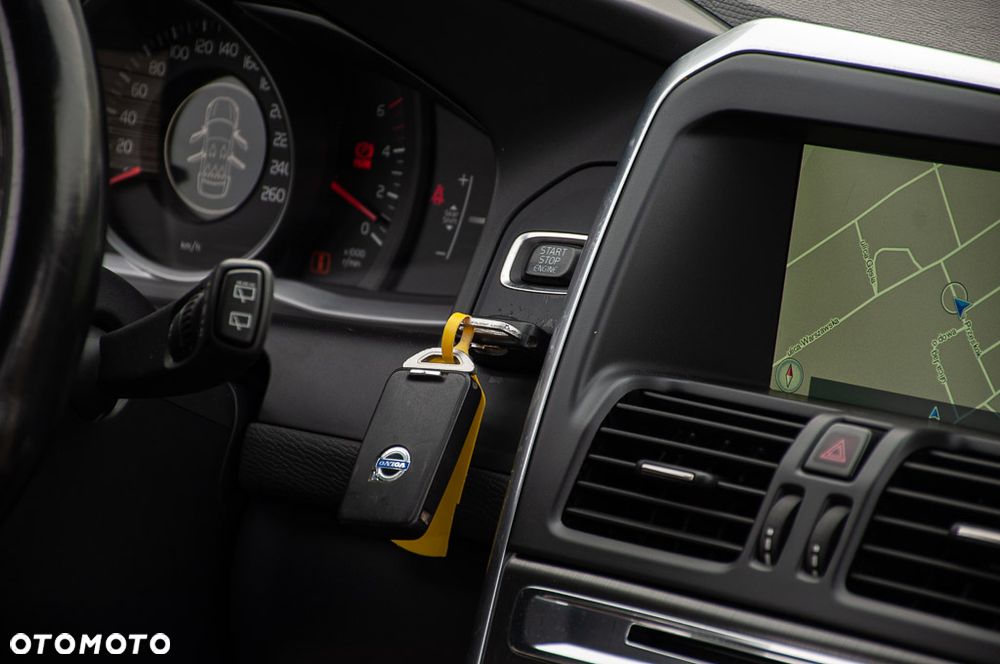 Volvo XC 60 D4 Summum - 20
