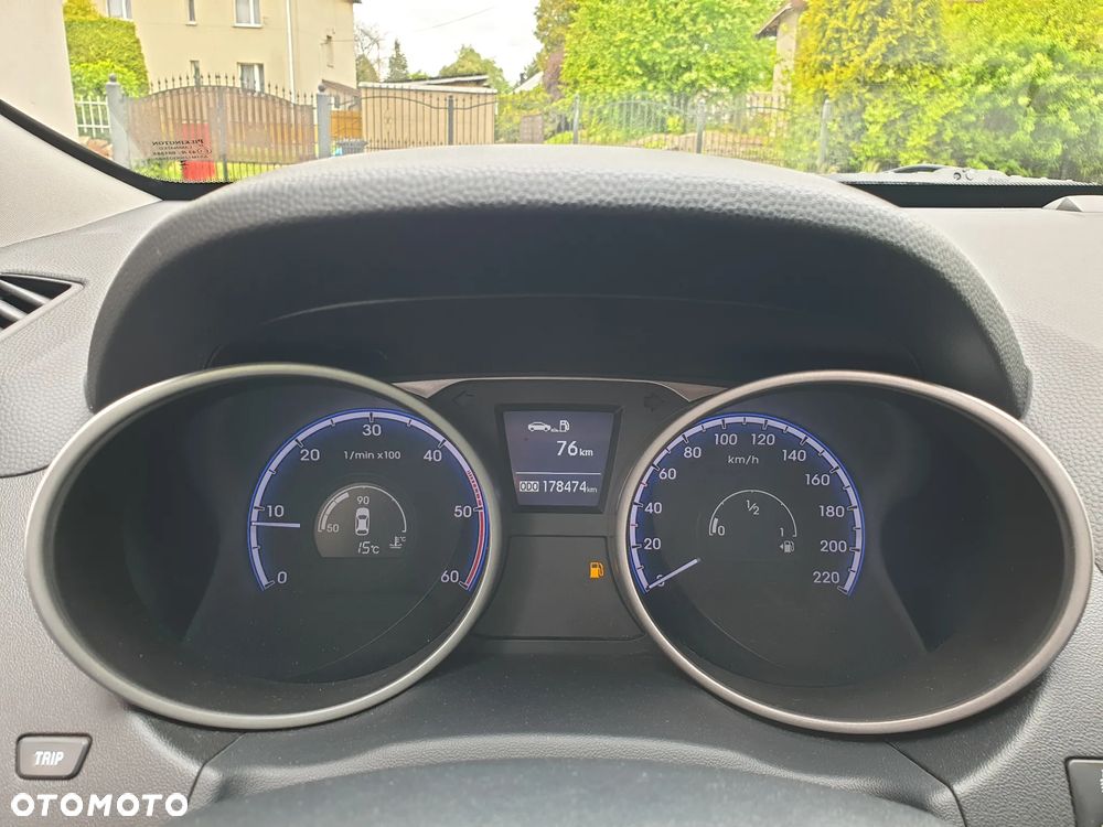 Hyundai ix35 2.0 CRDi 4WD Premium - 9