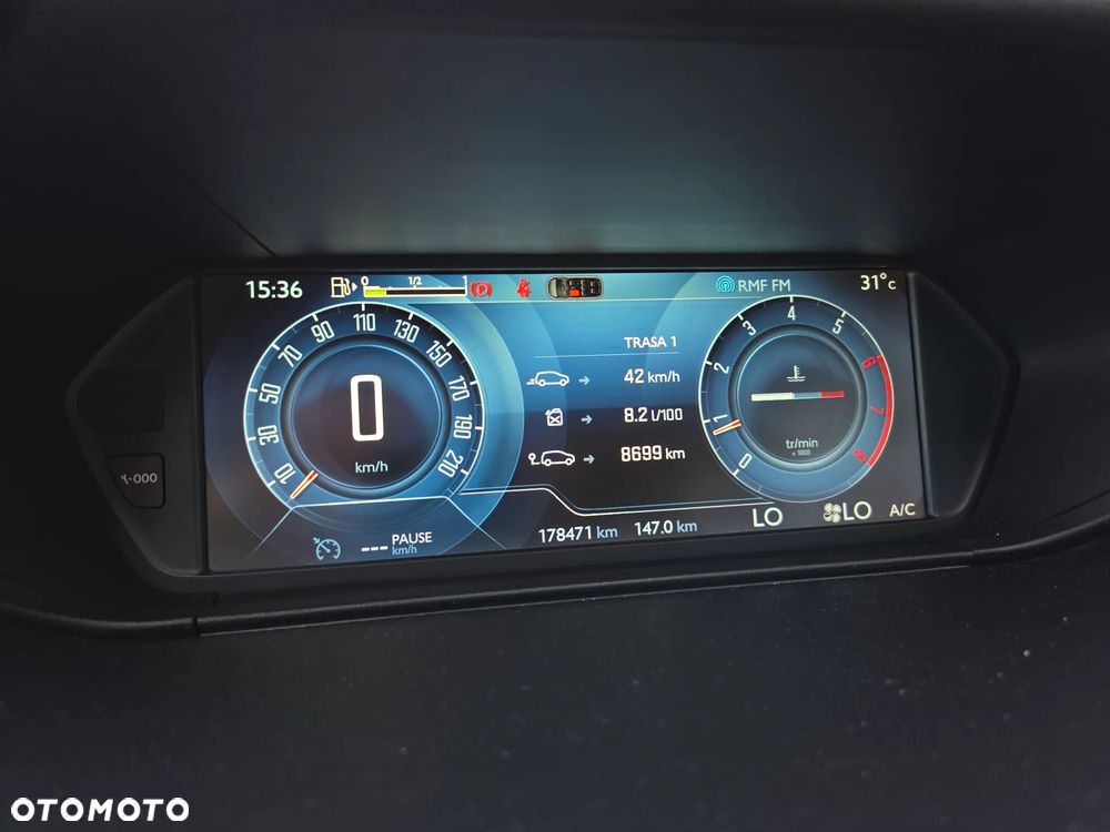 Citroën C4 Picasso 1.6 THP Intensive - 26