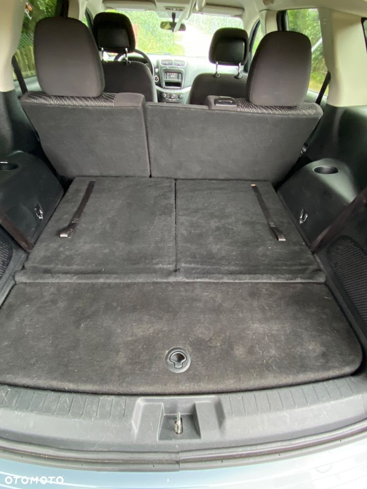Dodge Journey - 8