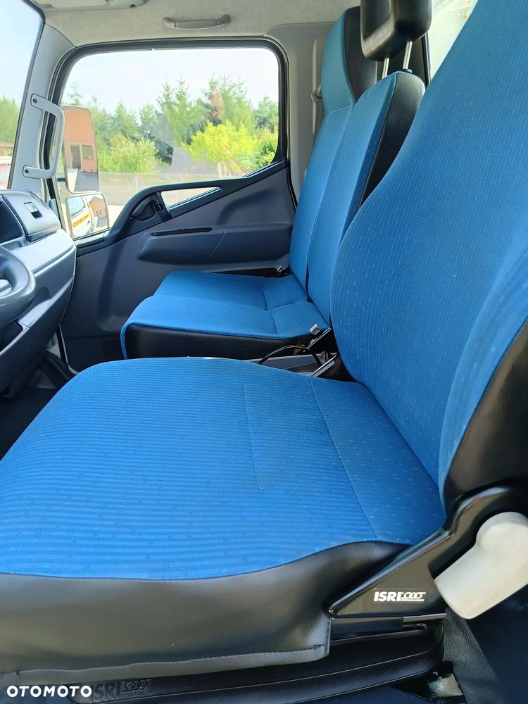 Mitsubishi FUSO CANTER 9C18 - 6