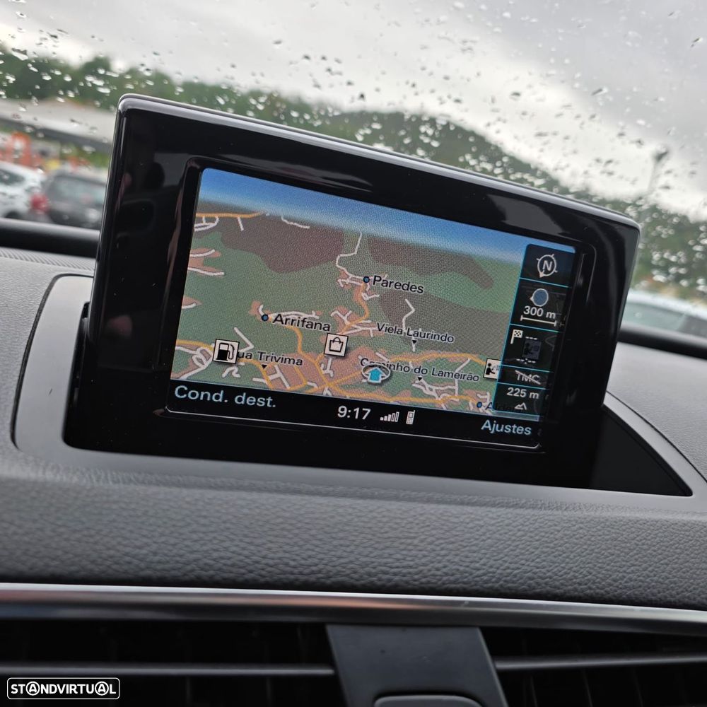 Audi Q3 2.0 TDI Sport - 25