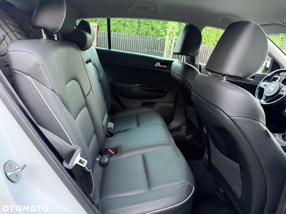 Kia Sportage - 14