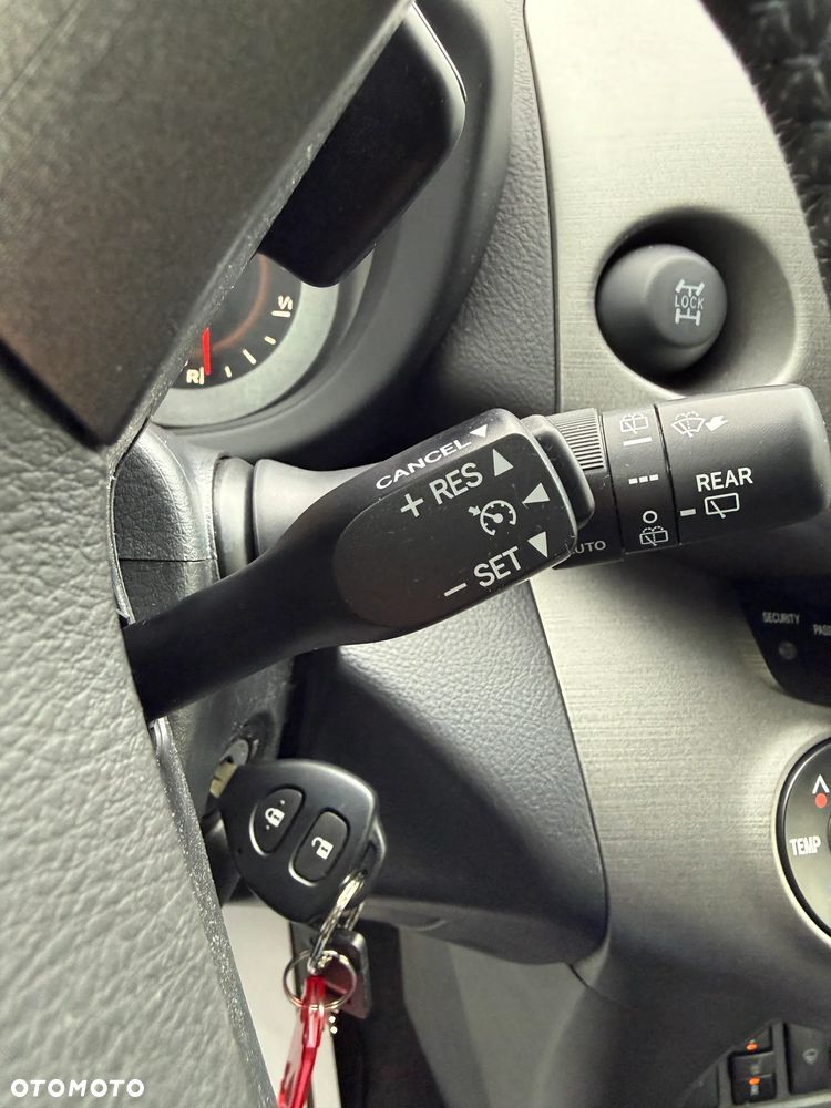 Toyota RAV4 2.0 VVT-i Sol MS - 9