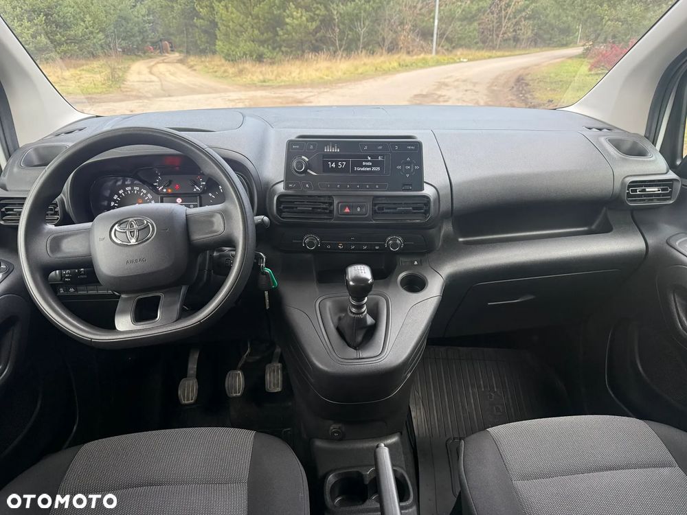 Toyota Proace City Verso 1.5 D-4D Family - 16