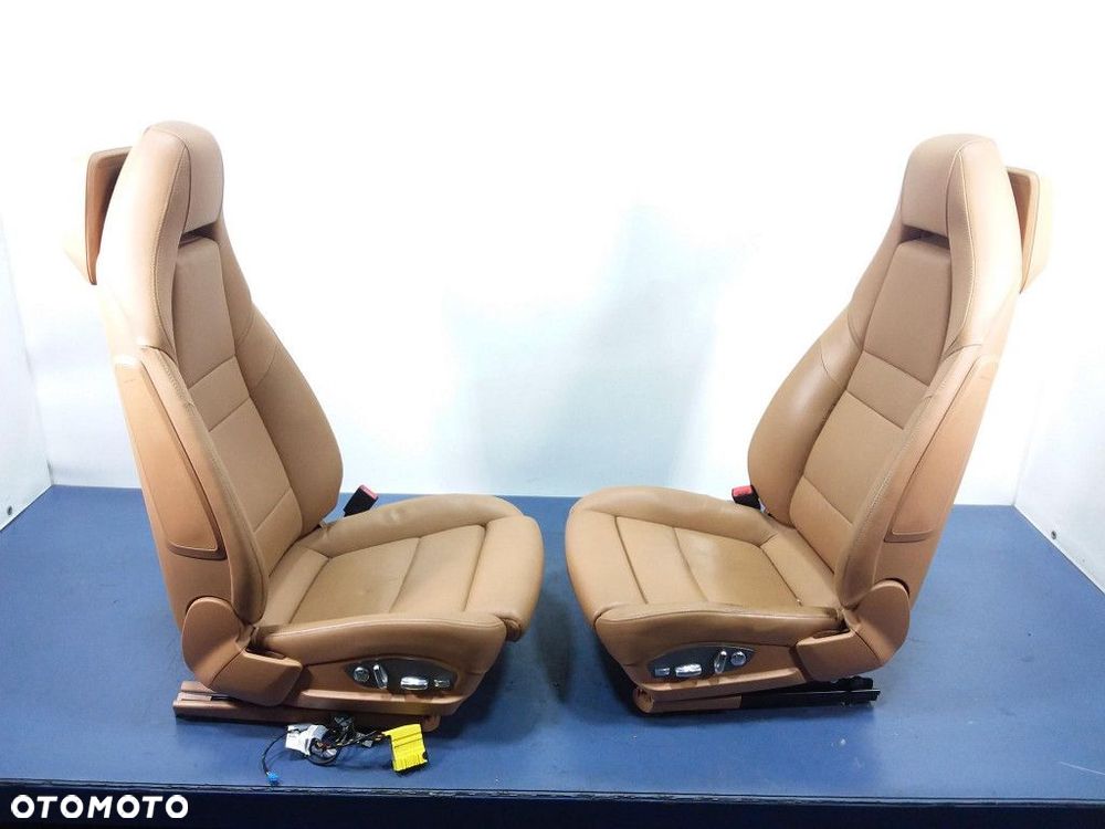 PORSCHE PANAMERA I 970 FOTELE KANAPA BOCZKI SKÓRA COGNAC KPL - 8