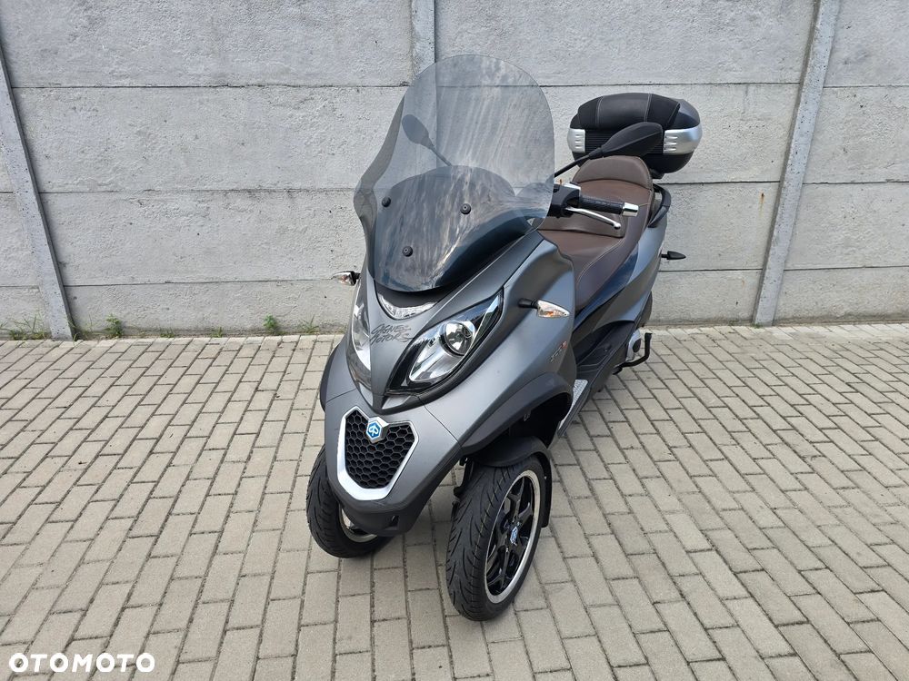 Piaggio MP-3 - 3