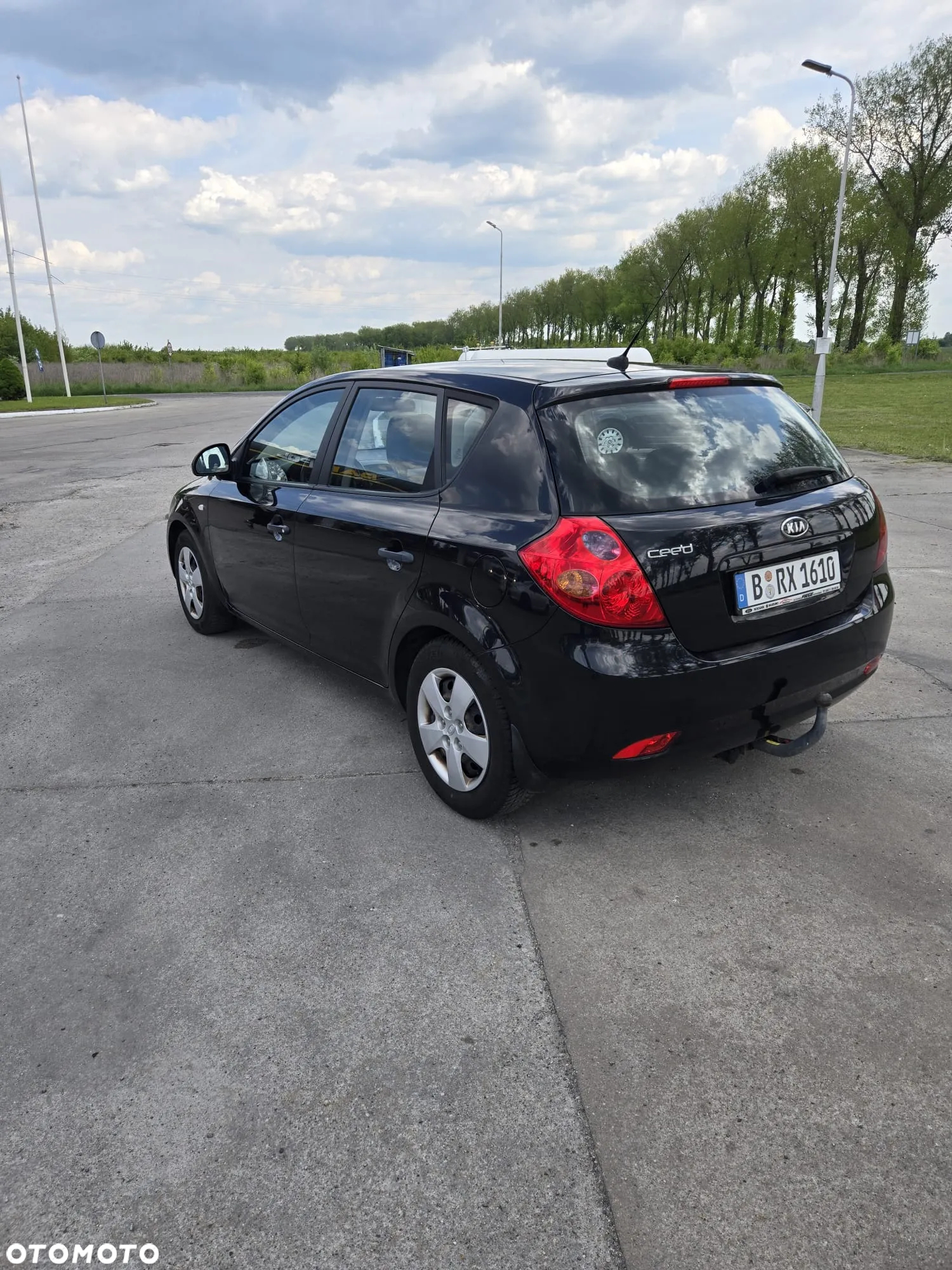 Kia Ceed - 4