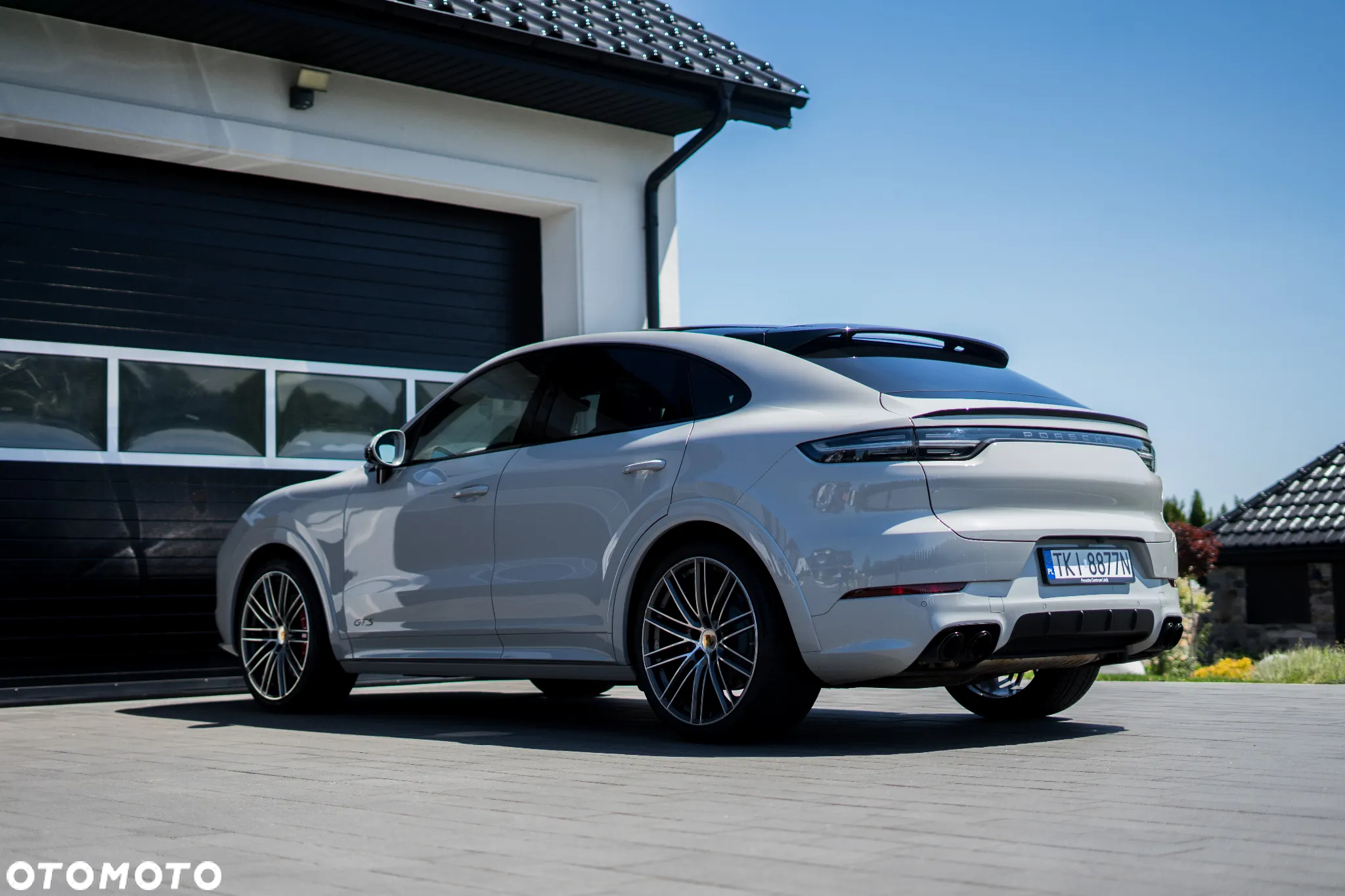 Porsche Cayenne Coupe GTS - 13